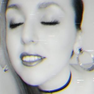 Meet your Posher, Becca